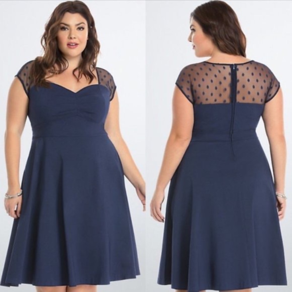 Torrid Navy Blue Mesh Dot Inset Retro Swing Dress Sweetheart Neck size 16